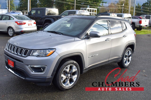 2017 Jeep Compass Limited in Billet Silver Metallic Clearcoat — front three-quarter view